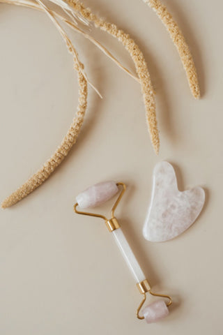 A Complete Guide to The Different Materials of Gua Sha Tools